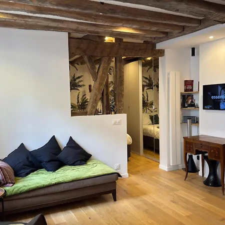 Elevator - Bright 1br In The Heart Of Hip Paris, Montorgueil Parigi